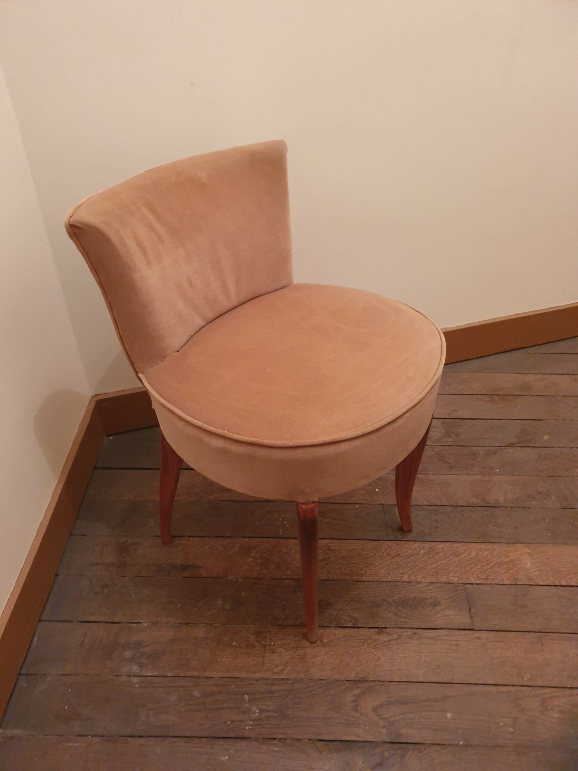 Petit fauteuil couleur Pêche