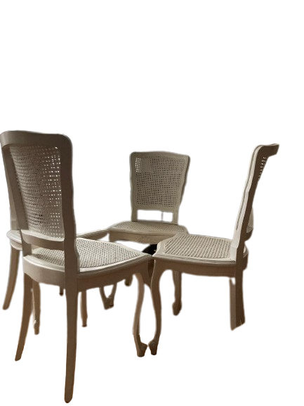 Lot de 4 chaises blanches cannées