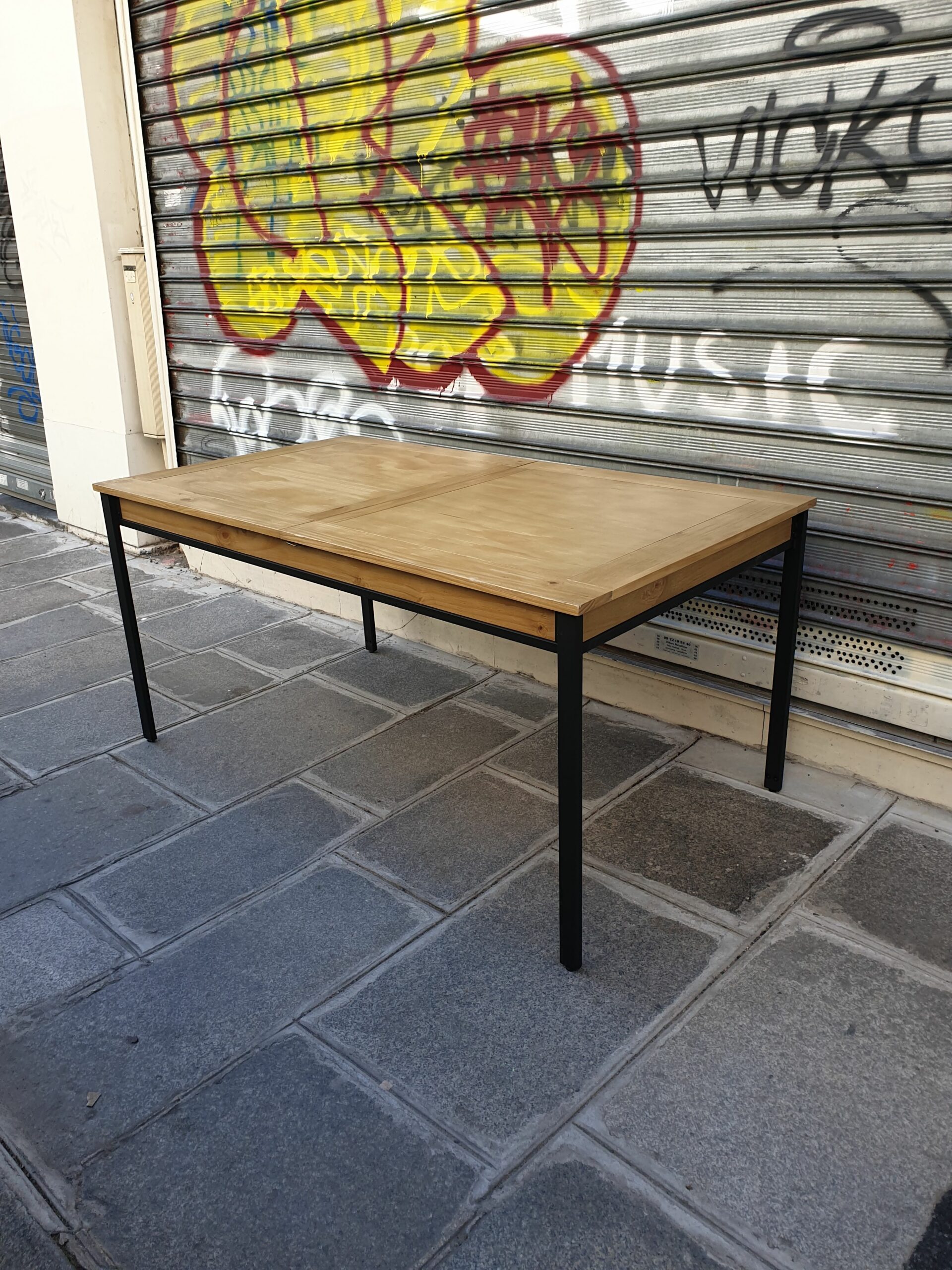 Table papillon bois et acier laqué – Image 4