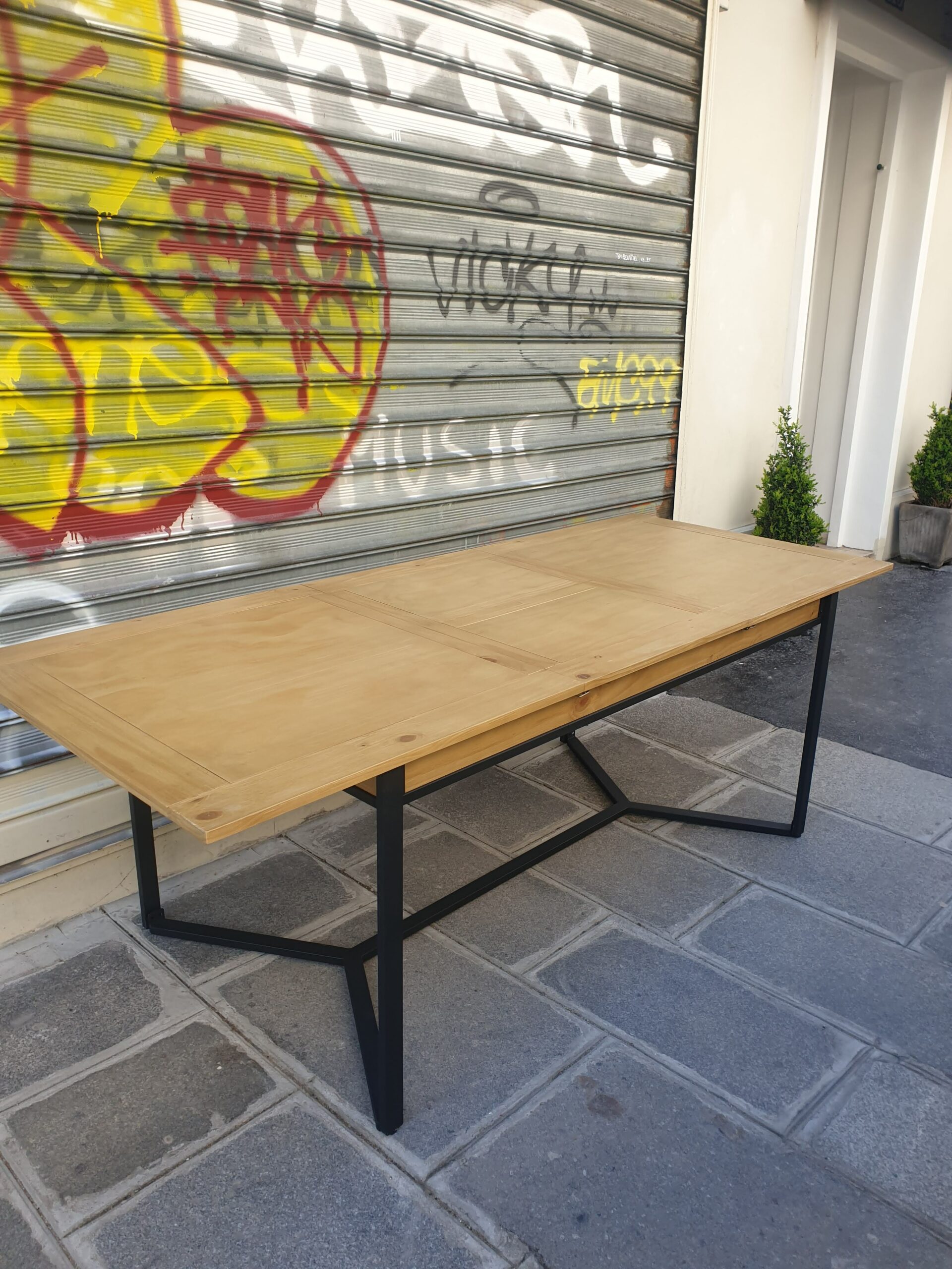 Table papillon bois et acier laqué – Image 8