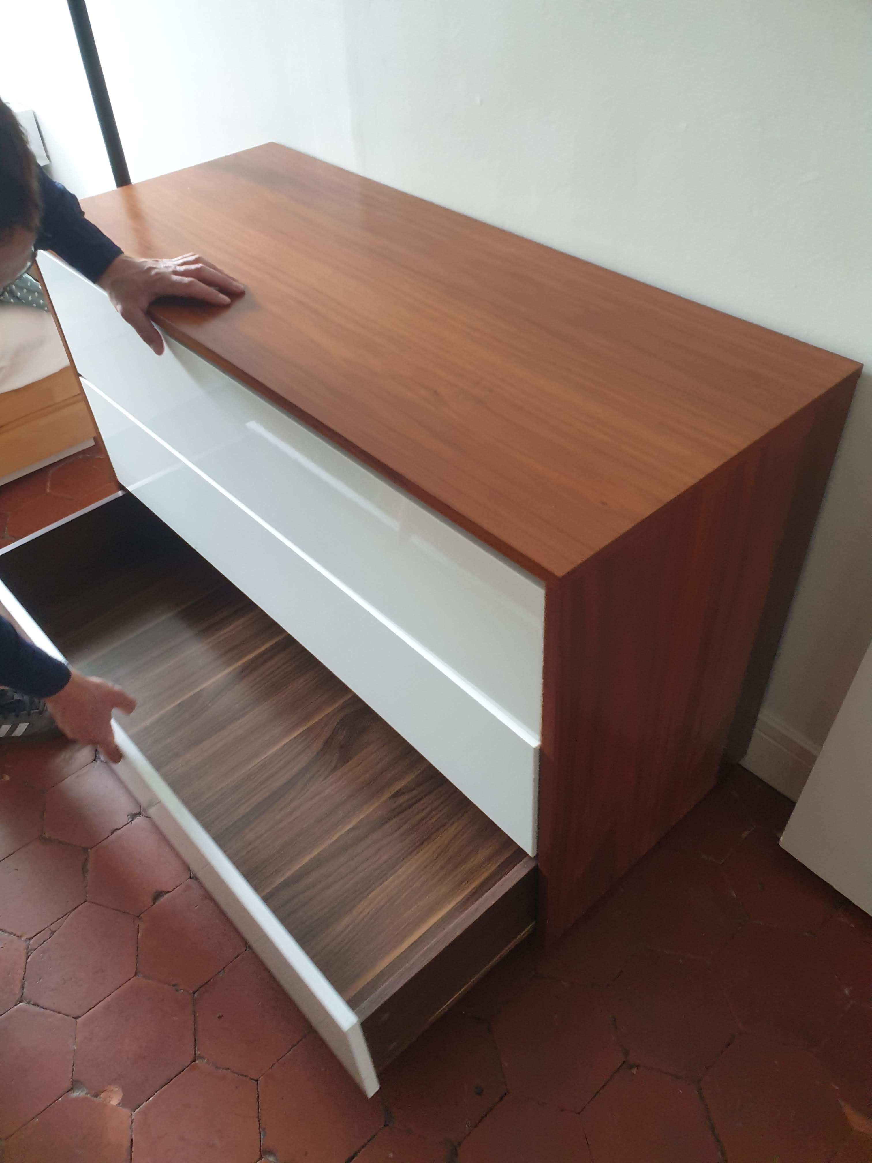 Grande commode à vêtement moderne – Image 6