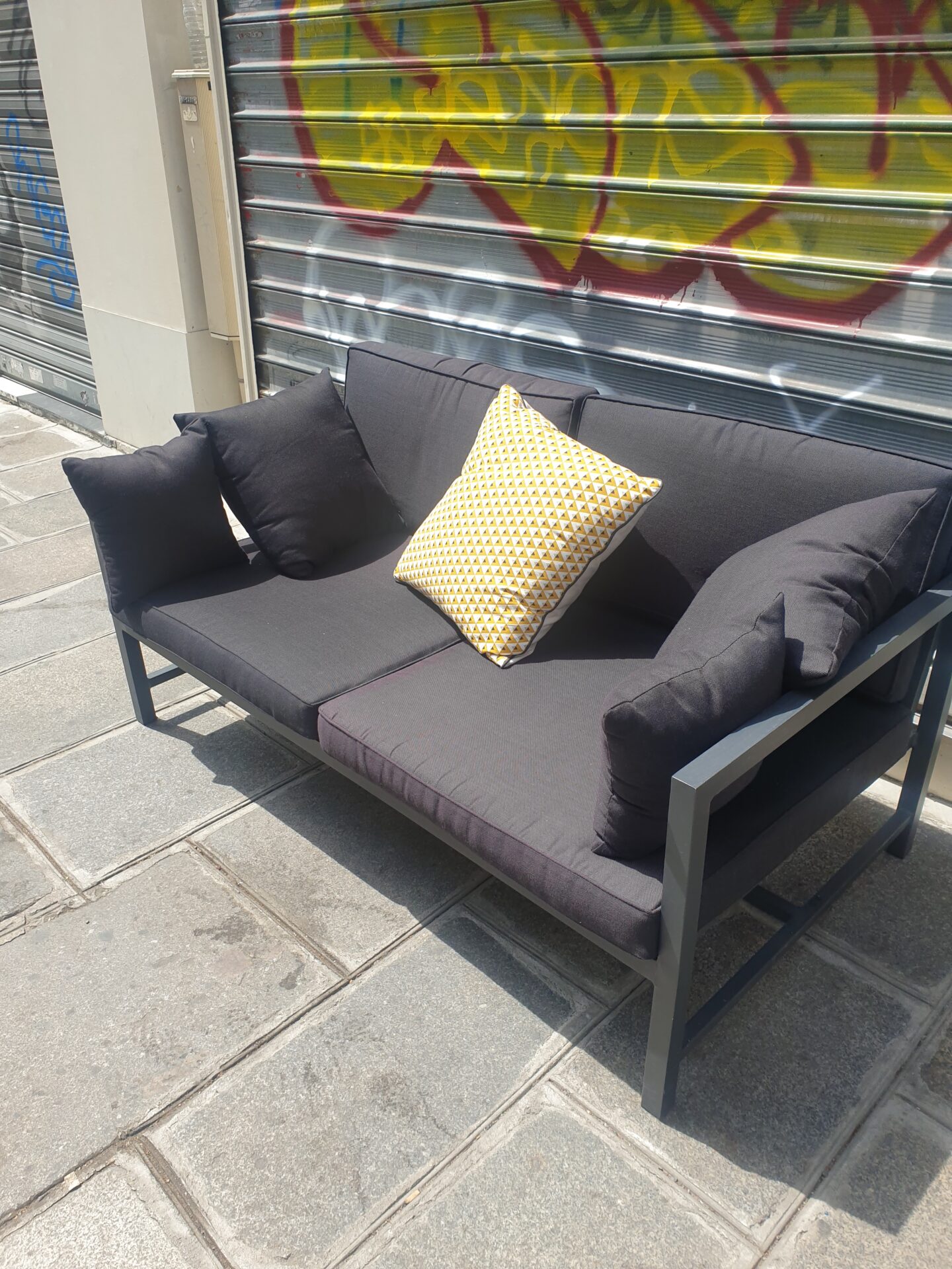 Canapé banquette moderne métal et tissu – Image 5