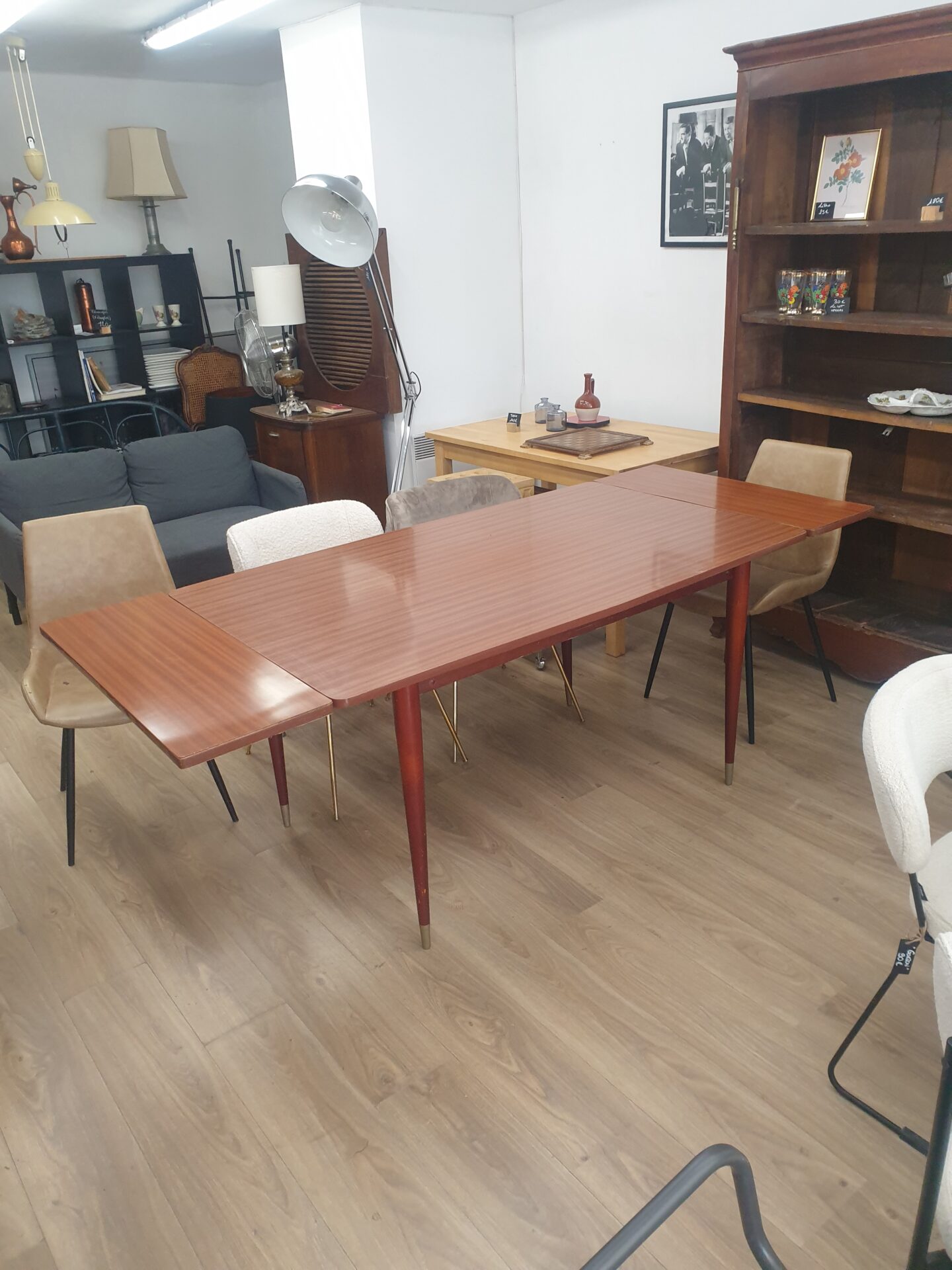 Belle table à manger en formica – Image 5
