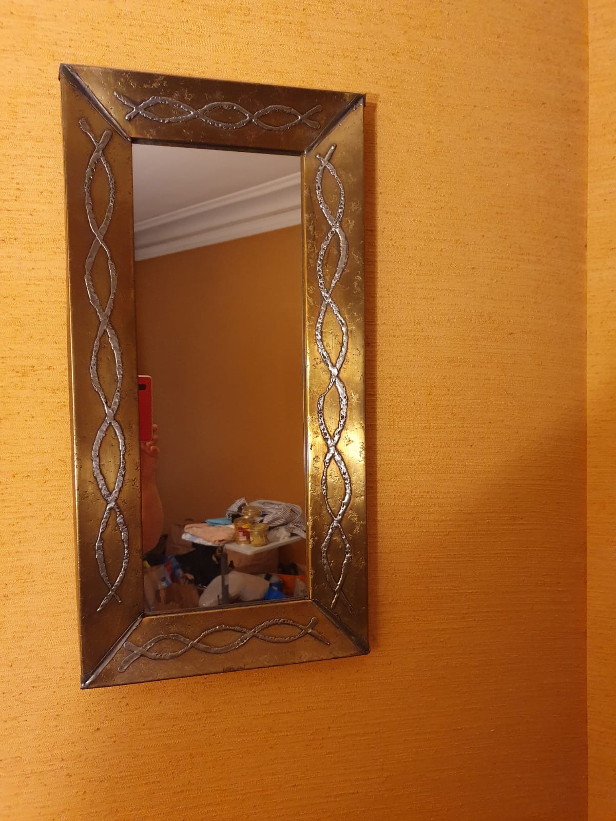 Petit miroir mural cadre métal frappé – Image 3