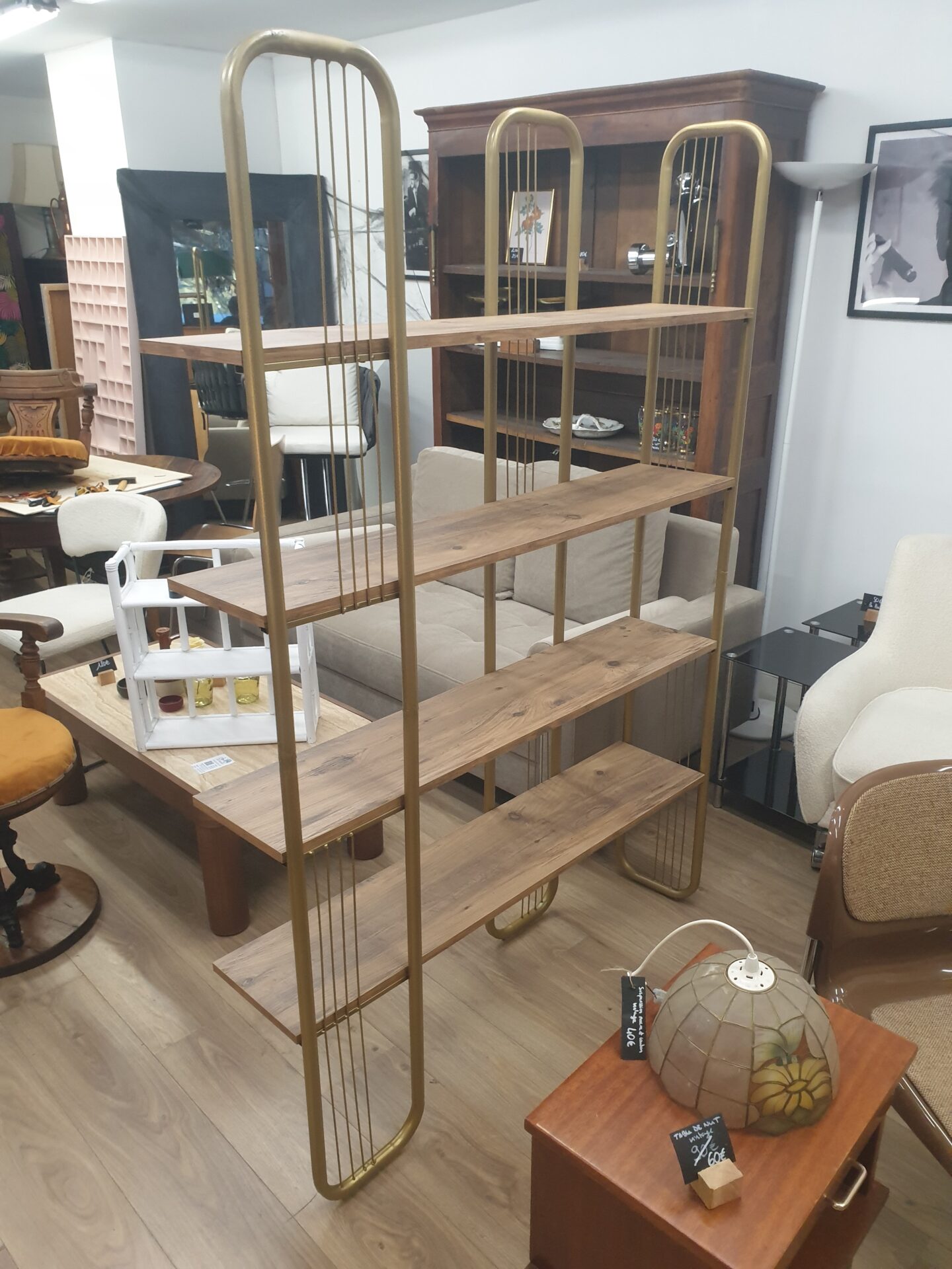 Étagère / séparateur de piece design 4 plateaux – Image 2