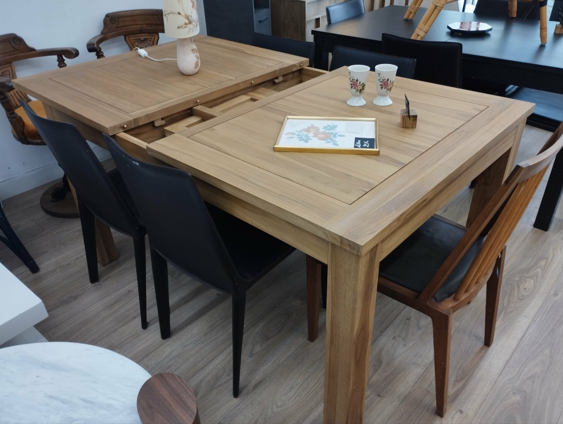 Table à manger extensible en chêne massif Tikamoon – Image 2