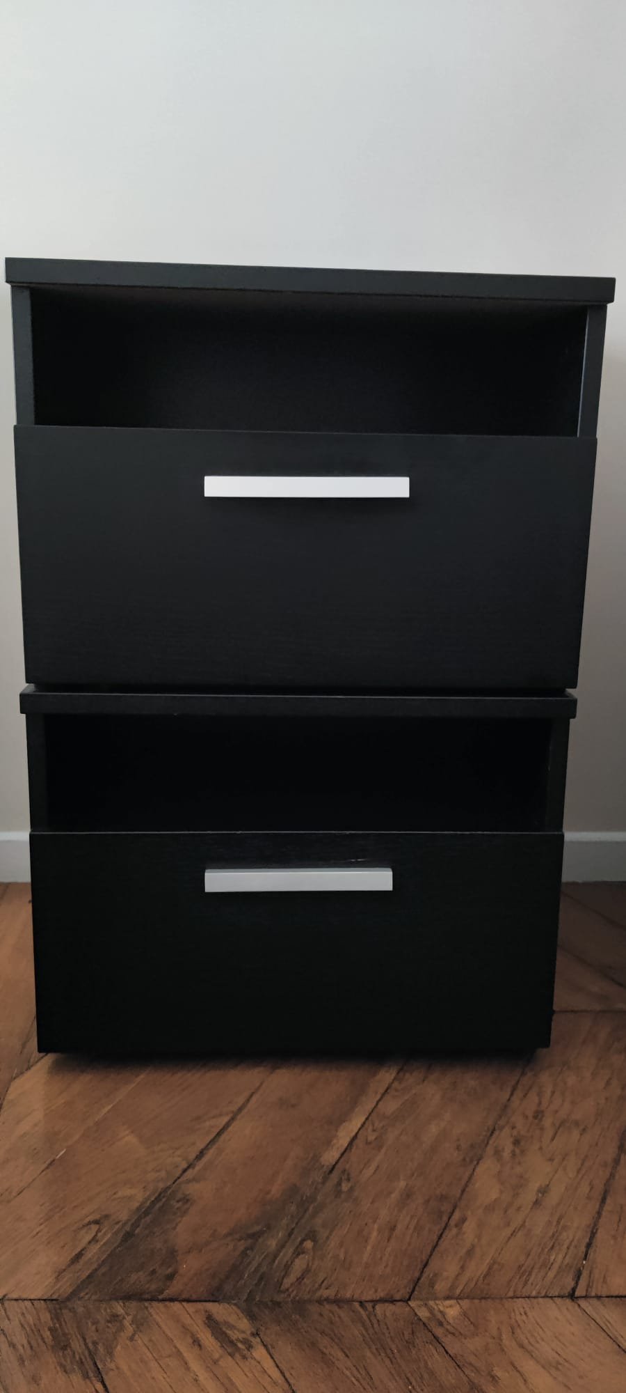 paire de table de nuit Boconcept noir. – Image 2