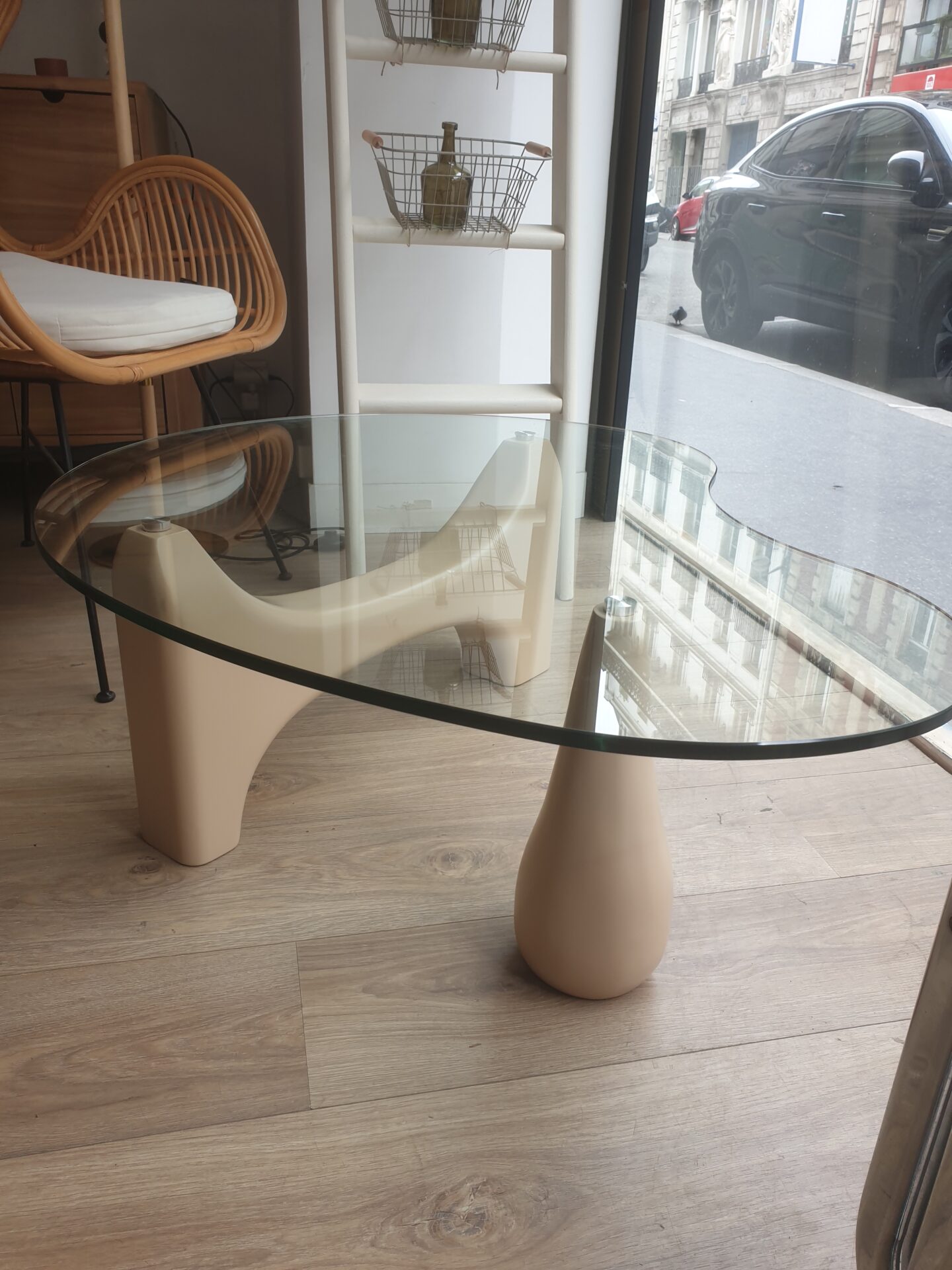 Table basse haricot ORWELL bois beige – Image 5