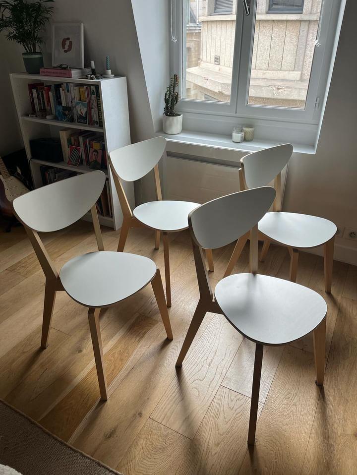 Lot 4 chaises Scandinaves – Image 2