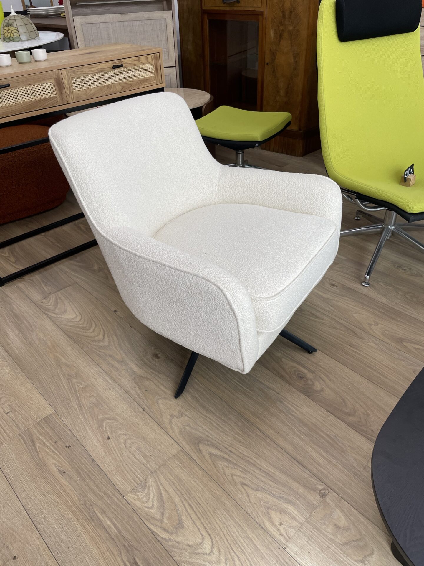 Fauteuil rotatif GOLDEN GUN – Image 3