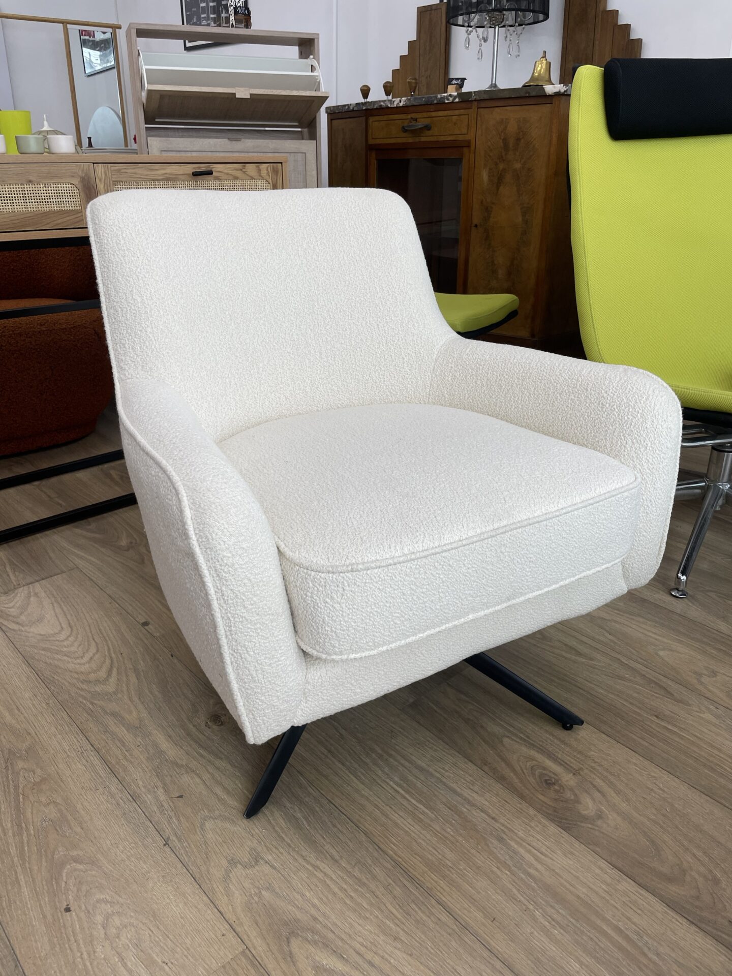 Fauteuil rotatif GOLDEN GUN – Image 2