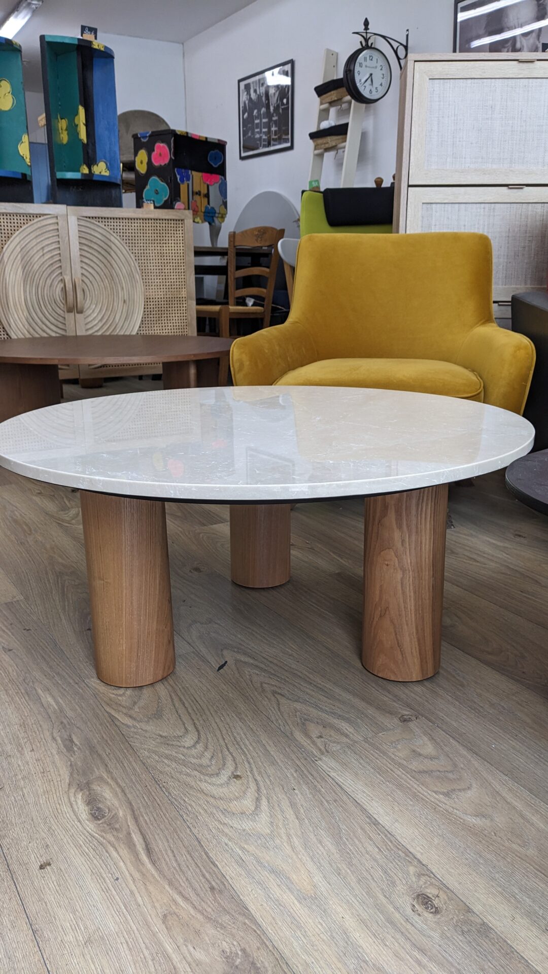 Table basse marbre et bois veiné – Image 2