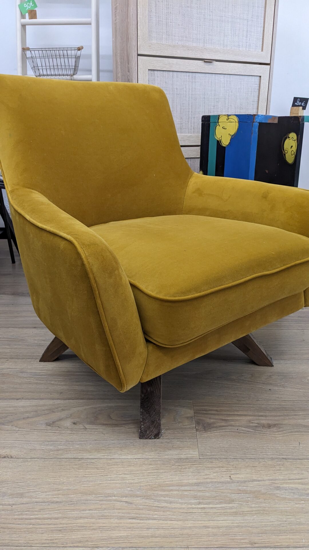Fauteuil rotatif GOLDEN GUN moutarde – Image 2