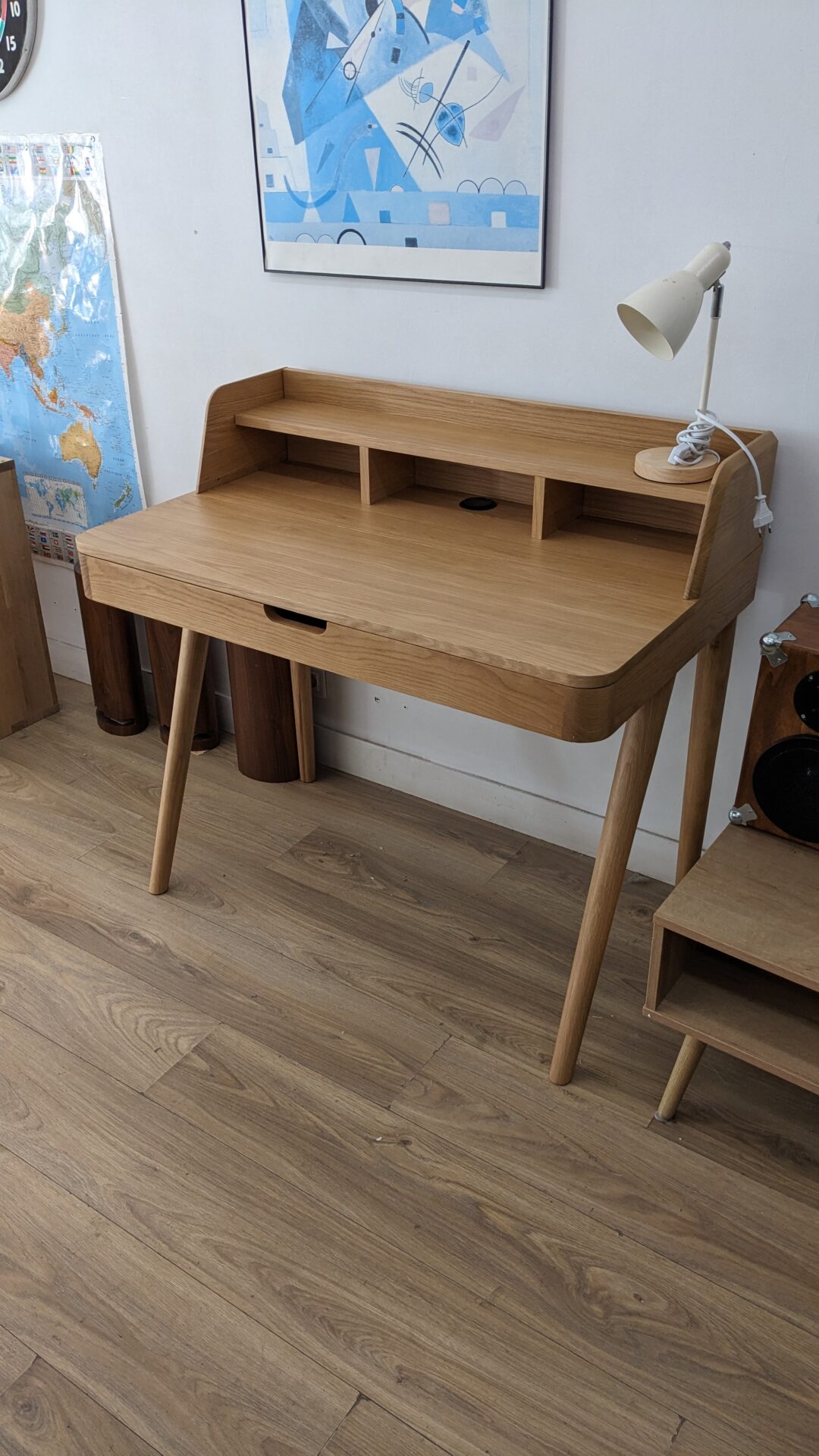 Bureau en chêne avec plateau relevable – Image 4