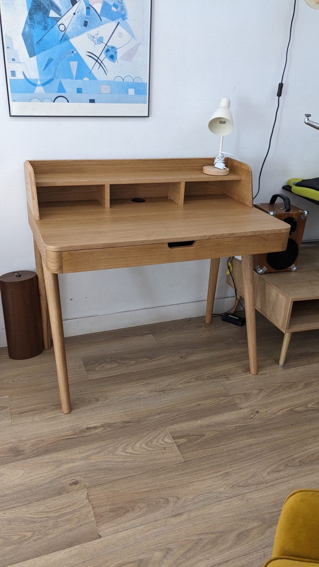 Bureau en chêne avec plateau relevable – Image 2