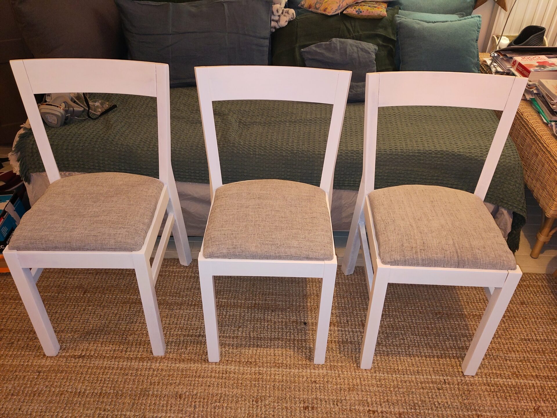 3 chaises ROGER IKEA en bois blanc – Image 2