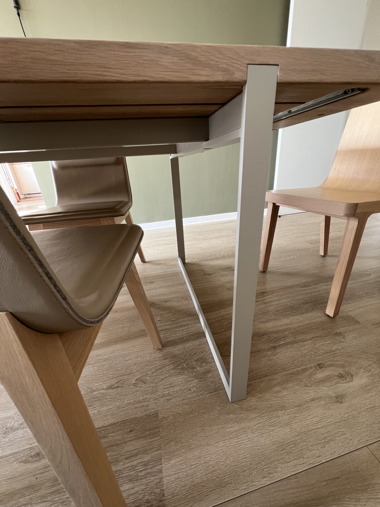 Table Frame Bolia – Image 4