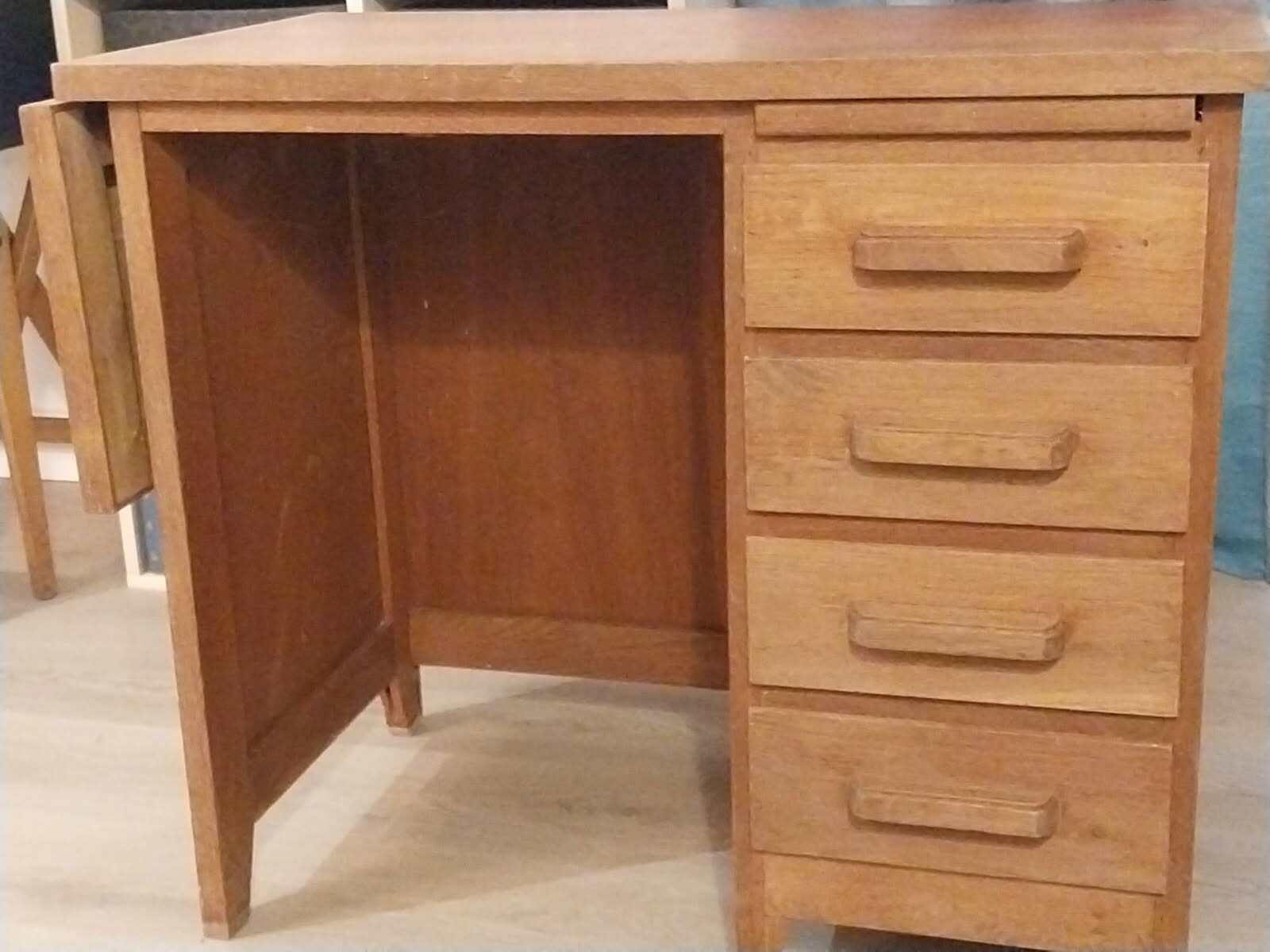Bureau d’enfant (primaire - collège) en bois avec tiroirs et rabat – Image 5