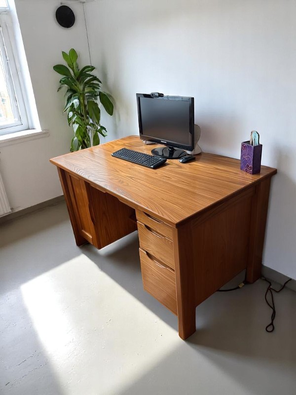 Beau bureau en bois – Image 3