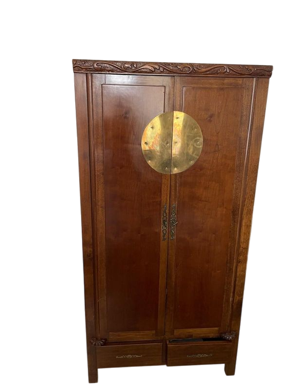 Beau meuble ancien en bois massif – Bon état