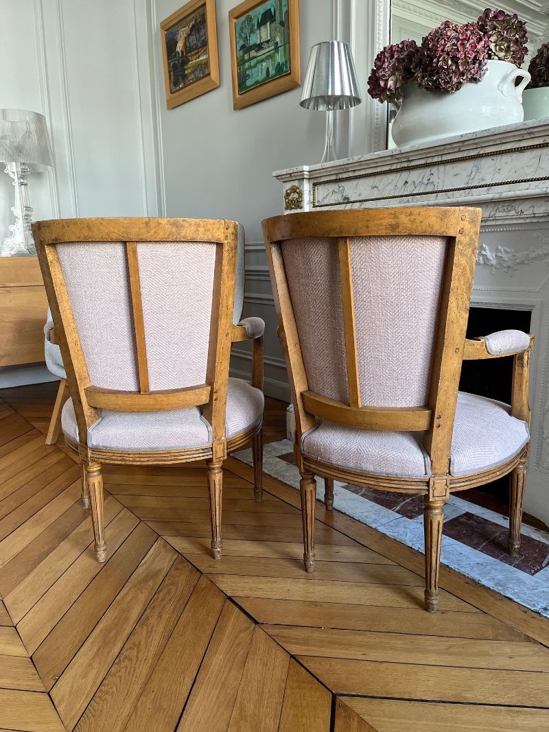 Paire de fauteuil style Louis XVI – Image 4