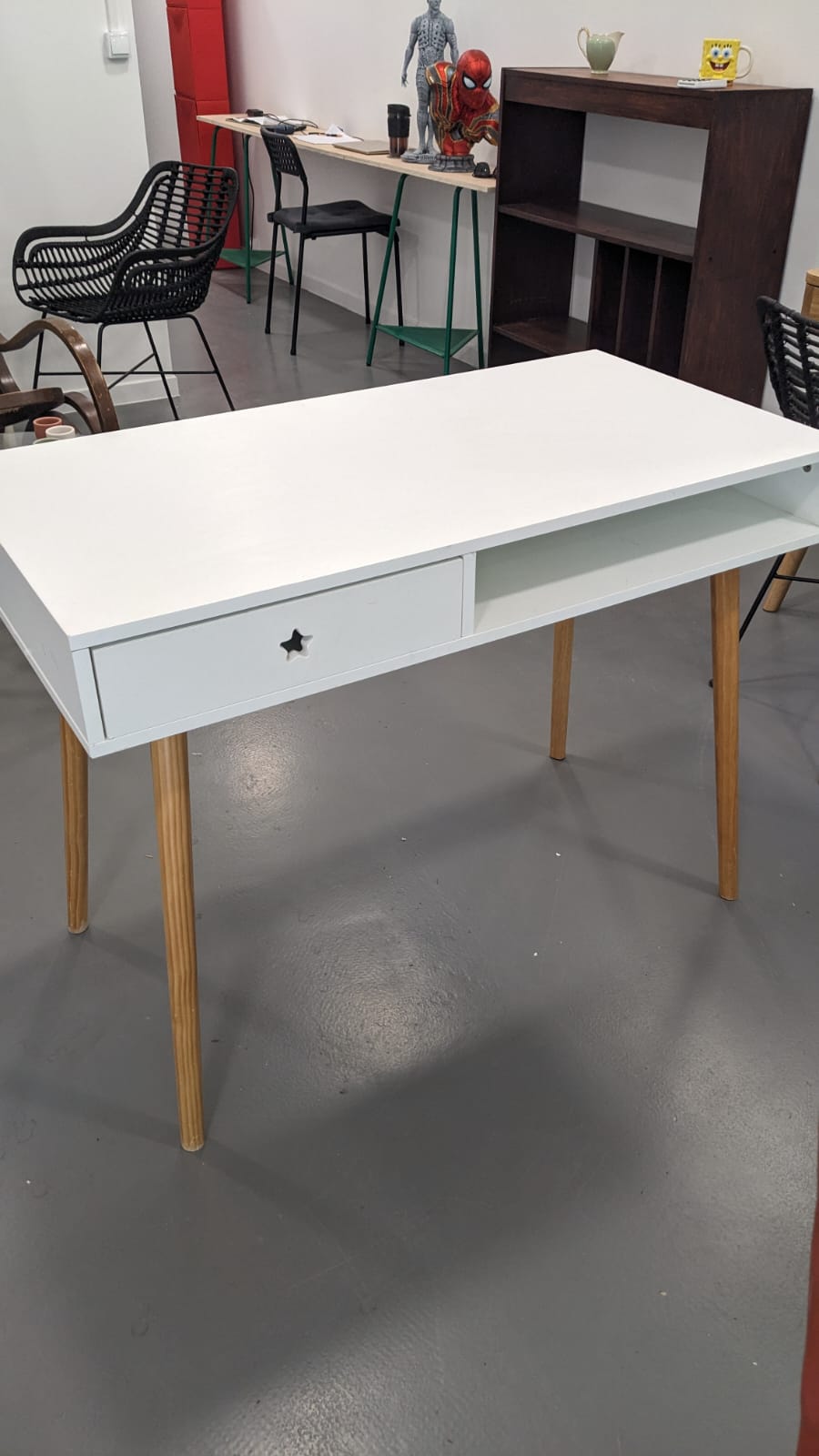 Bureau compact / ado – Image 4