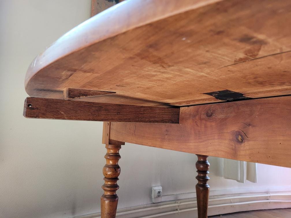 Table a volets OVALE en noyer – Image 3