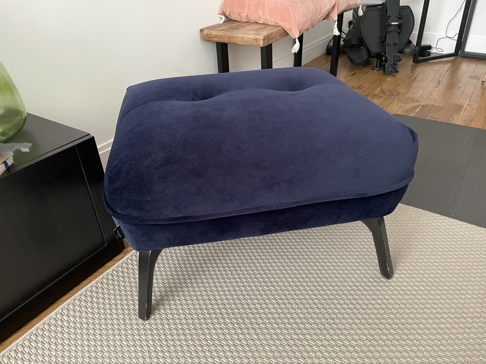 Repose pied/ ottoman/ pouf – Image 2