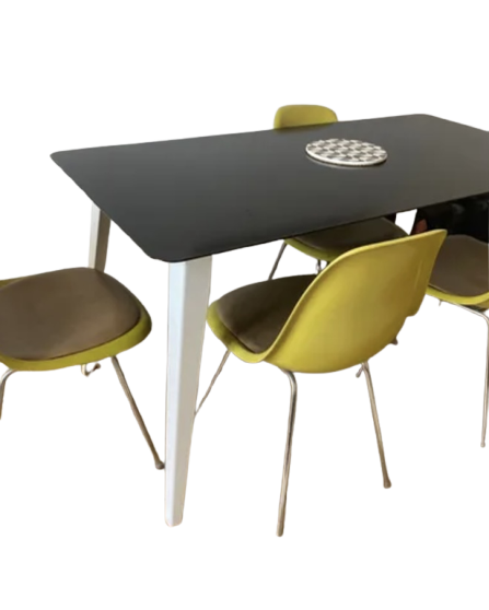 Table de salle à manger style Prouvé