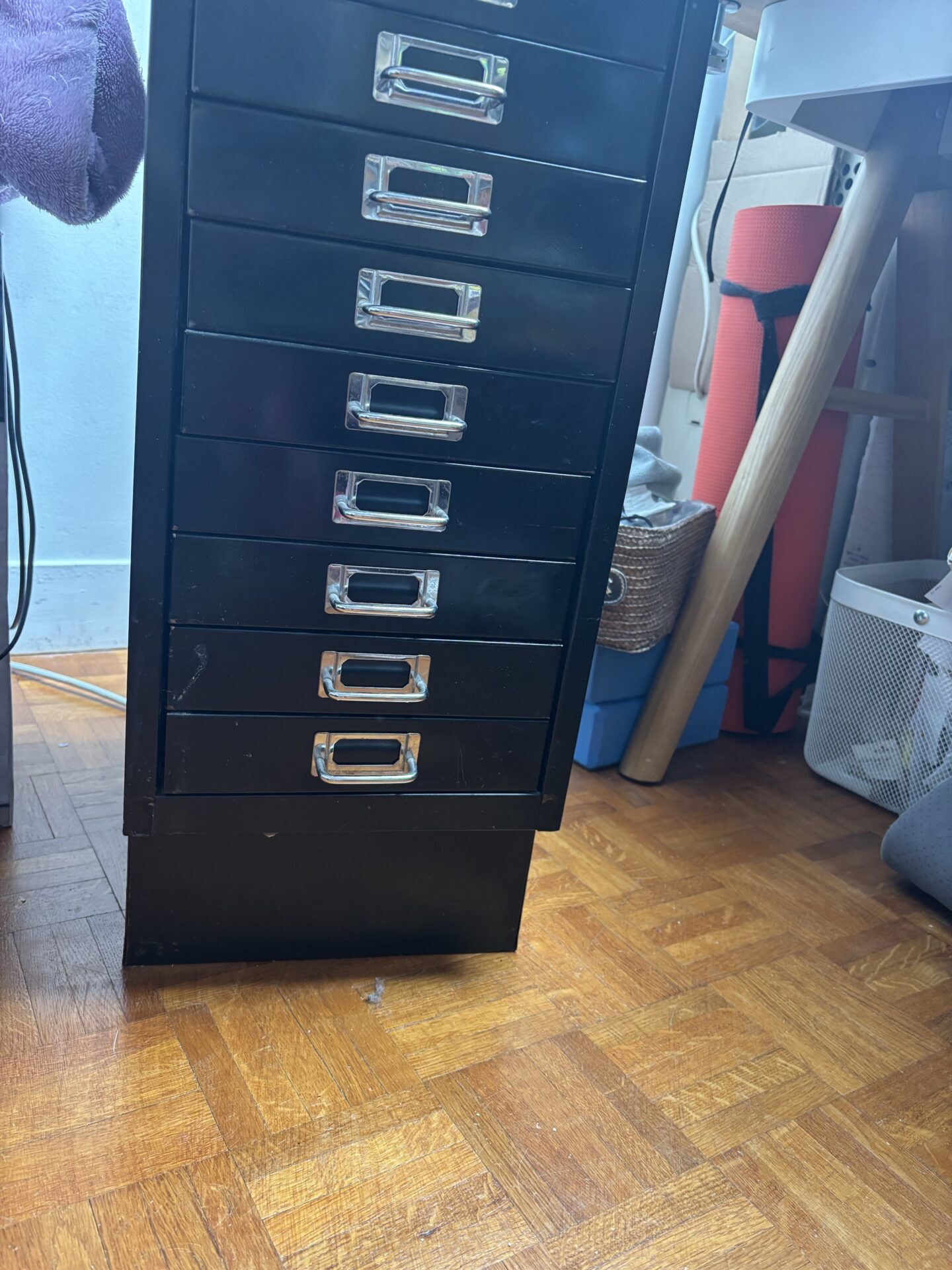 Caisson de rangement bureau en Métal noir BISLEY – Image 7