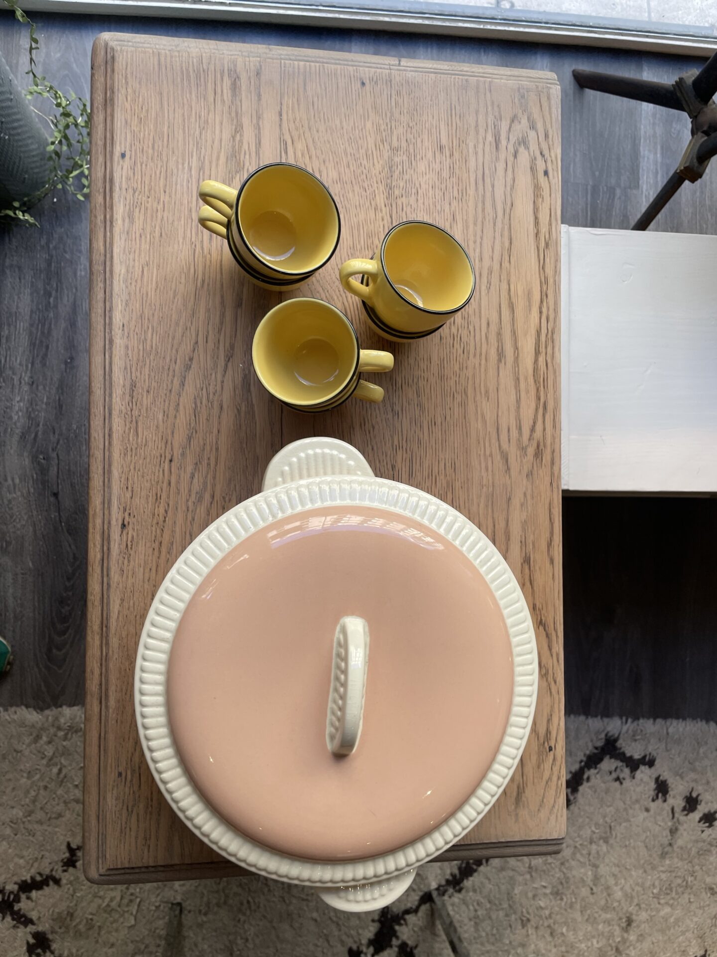 Petit meuble d’appoint bleu canard – Image 3