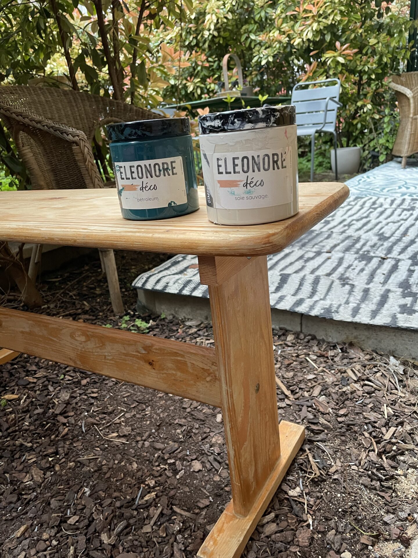 Banc en bois bleu canard – Image 6