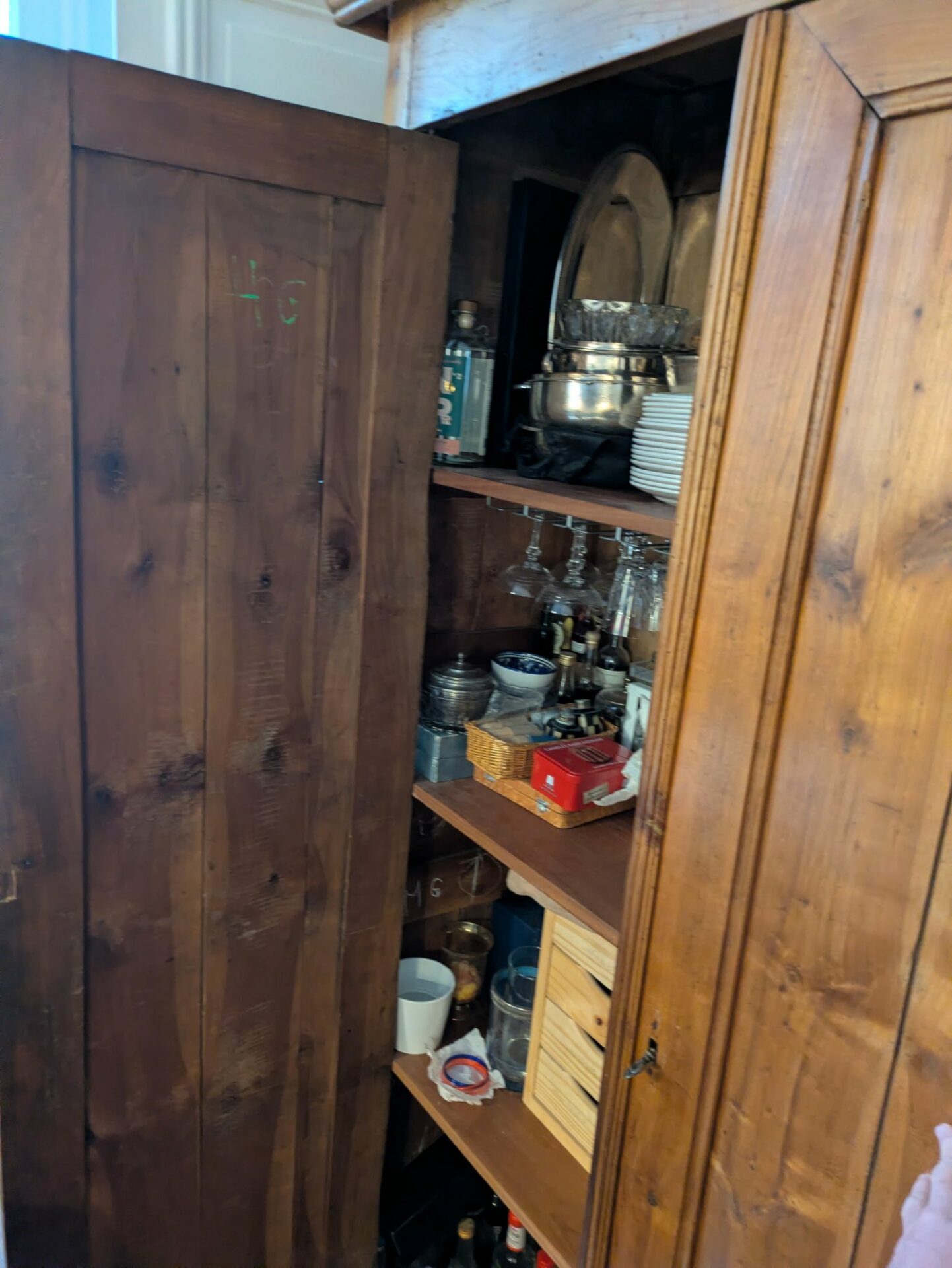 Grande armoire en bois – Image 4