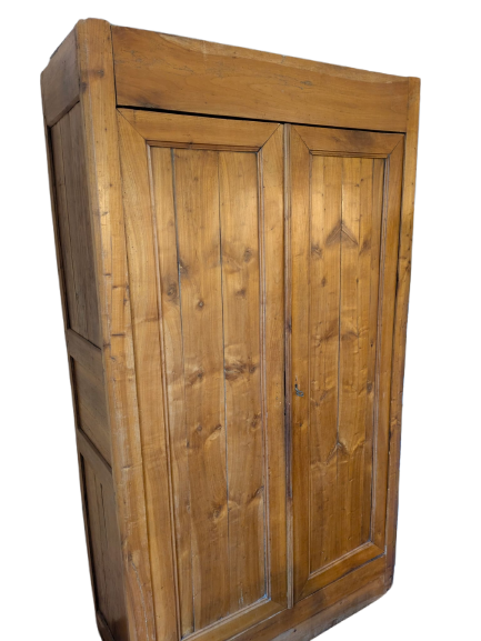 Grande armoire en bois