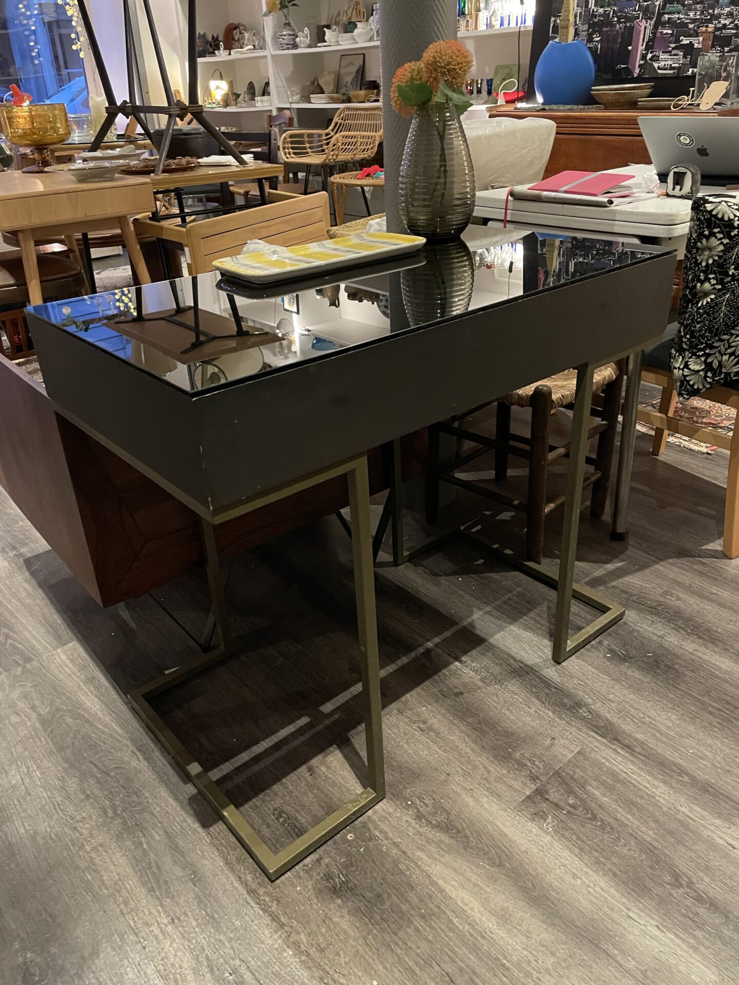 Bureau en verre fumé – Image 2