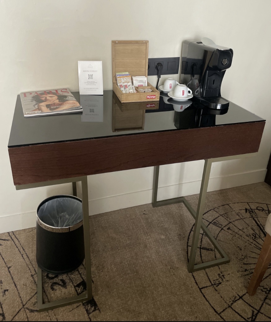 Bureau en verre fumé – Image 8