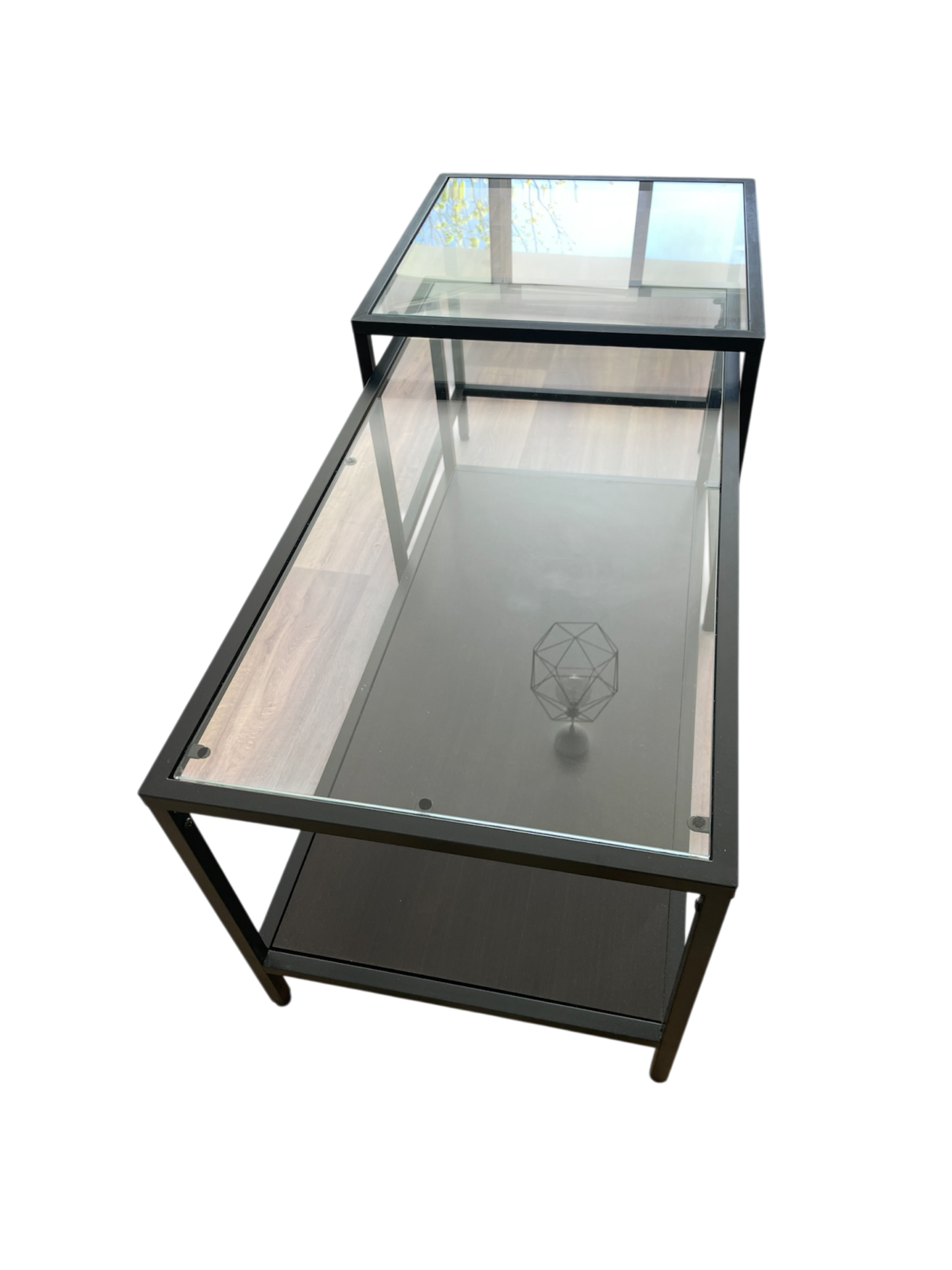 Tables basses métal et verre modulables
