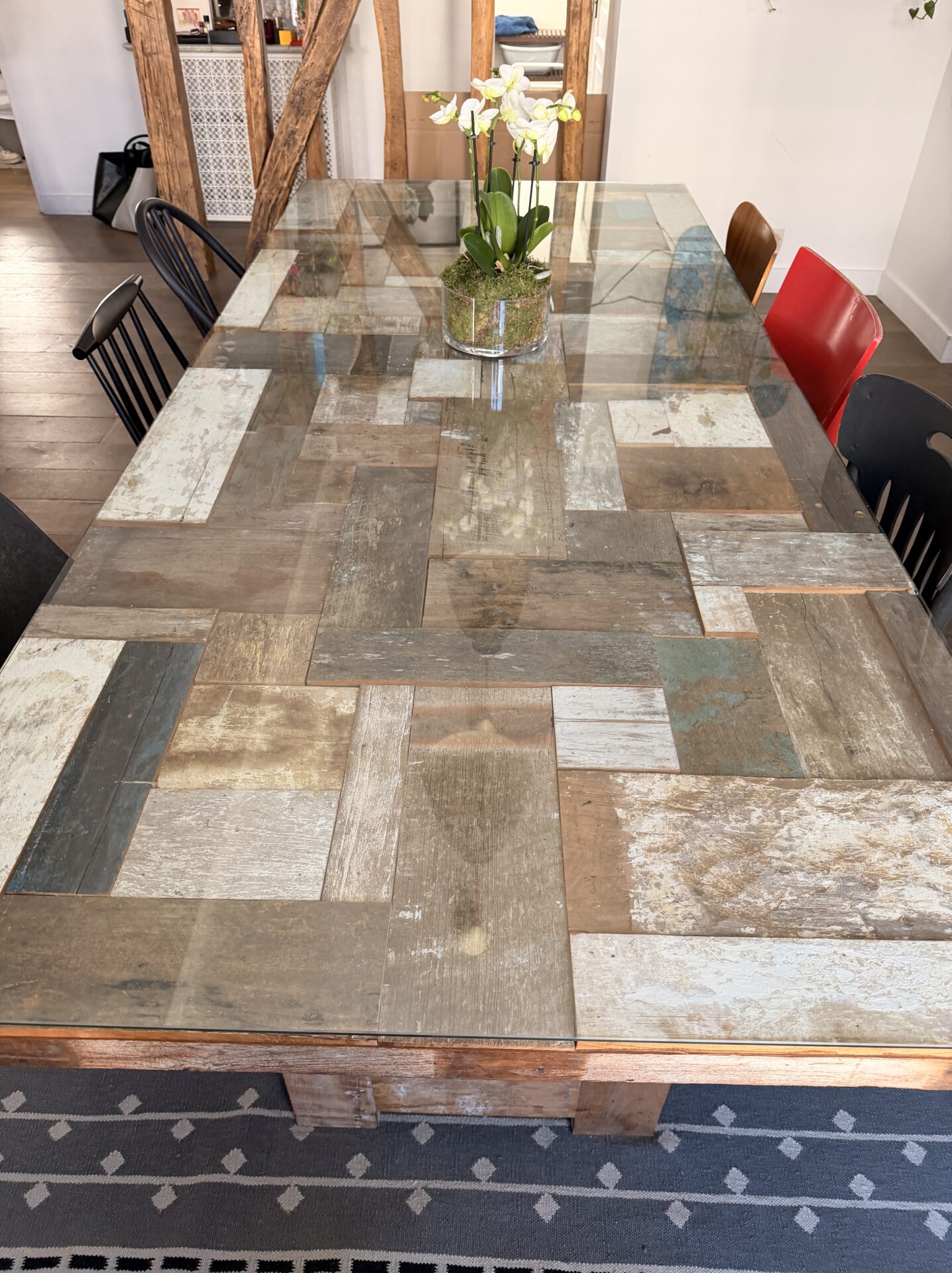 Grande table de salle à manger bois et verre – Image 3
