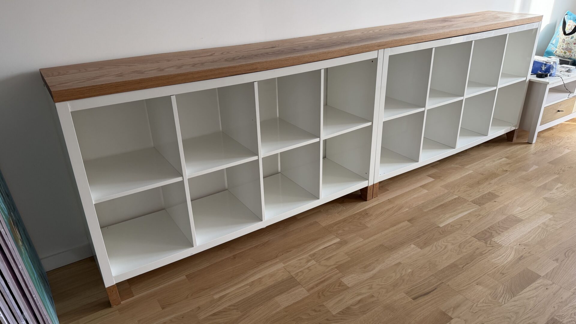 Grand meuble de rangement type enfilade basse – Image 2
