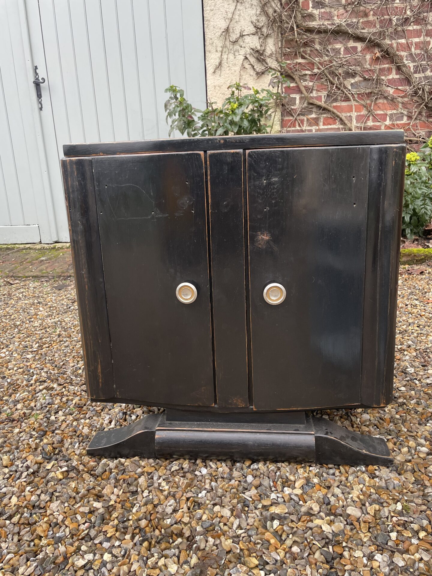 Table de chevet / meuble d’appoint noire style Art Déco – Image 2