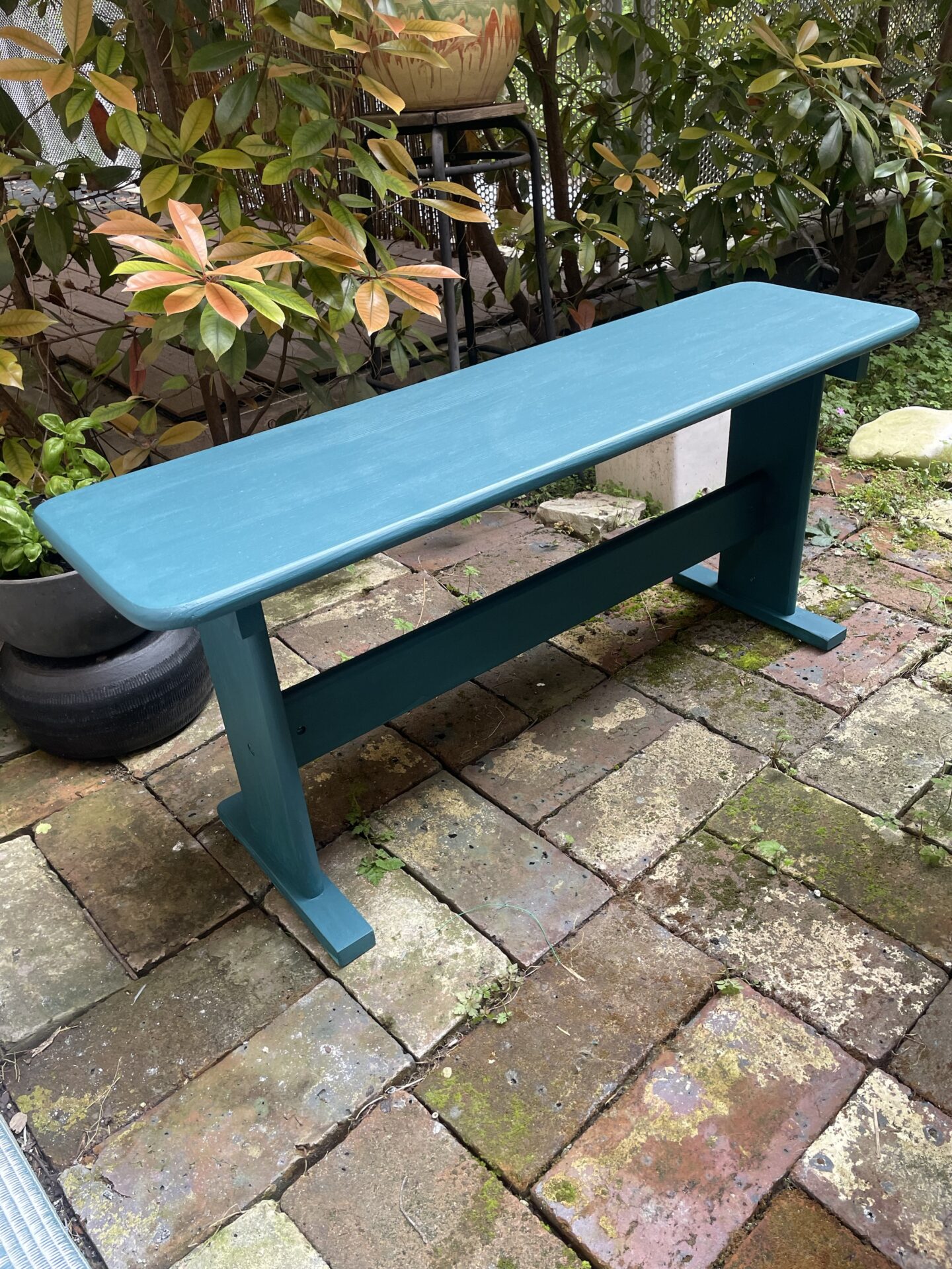 Banc en bois bleu canard – Image 4