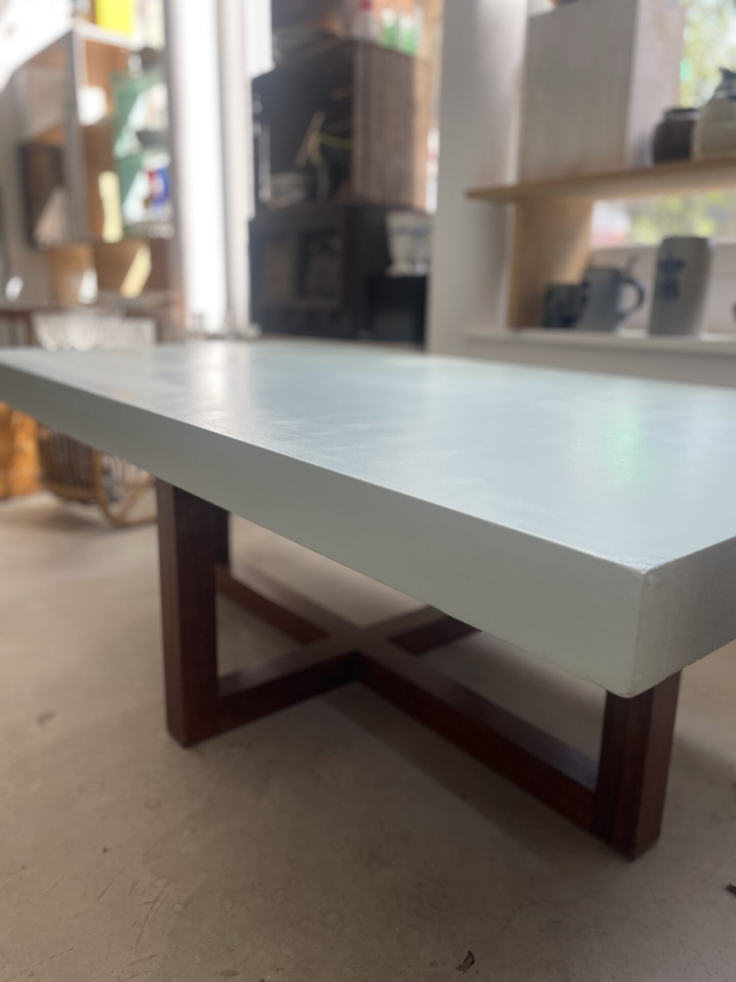 Table basse bois, plateau « menthe à l’eau » – Image 8