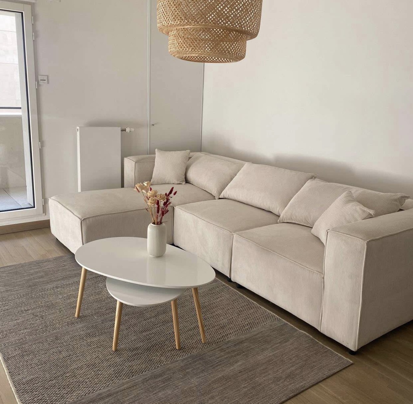 Canapé modulable 3 places en velours blanc – Image 2