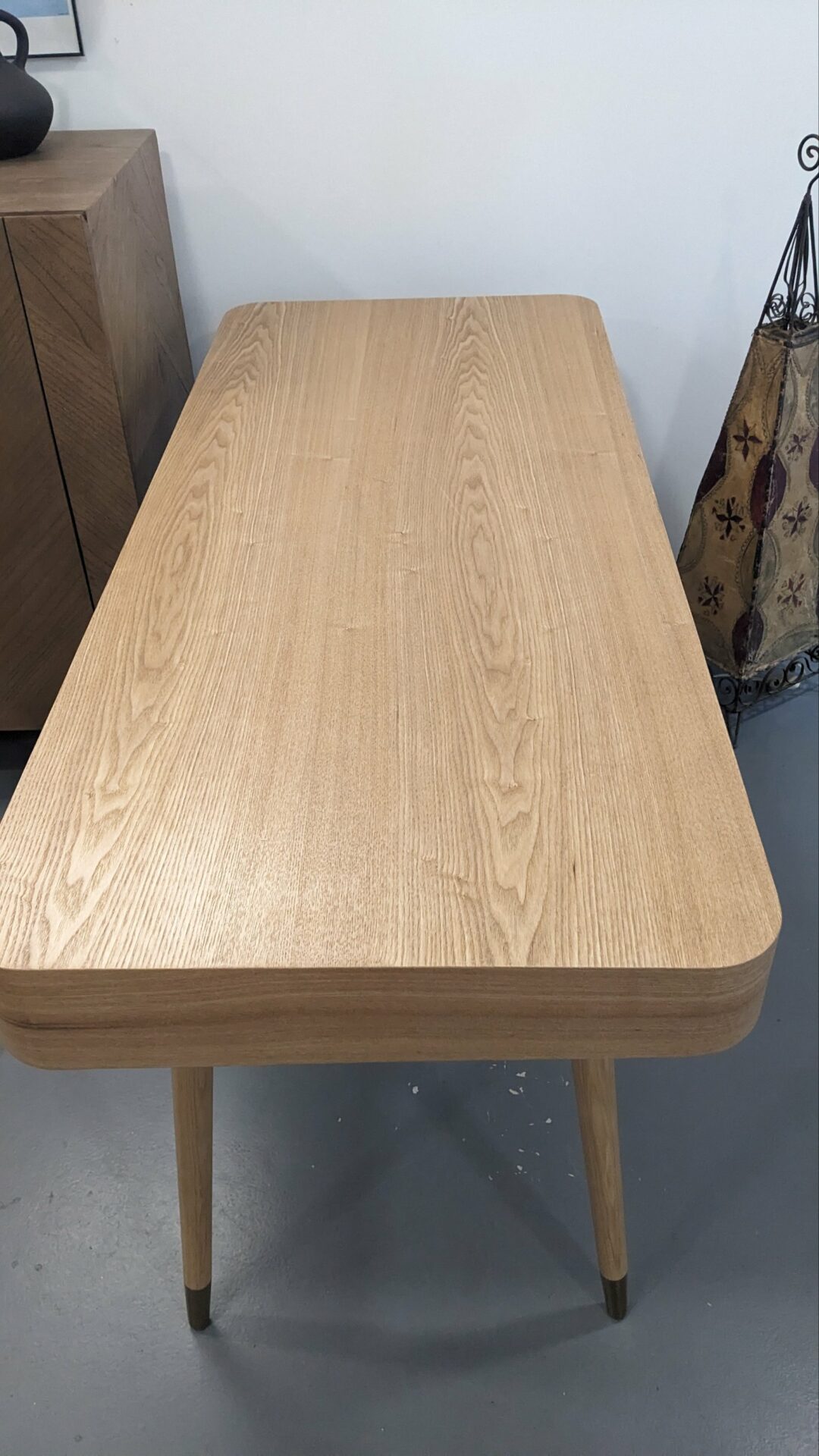 Bureau, Bois naturel & métal doré VINYLE – Image 4