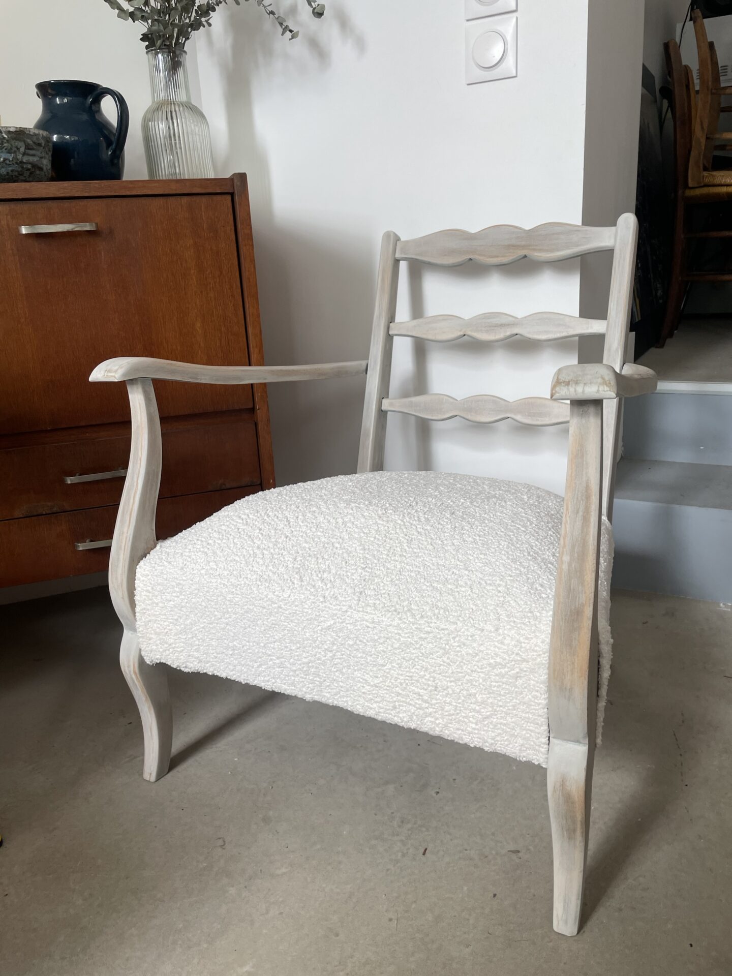 Fauteuil ancien revisité – Image 2