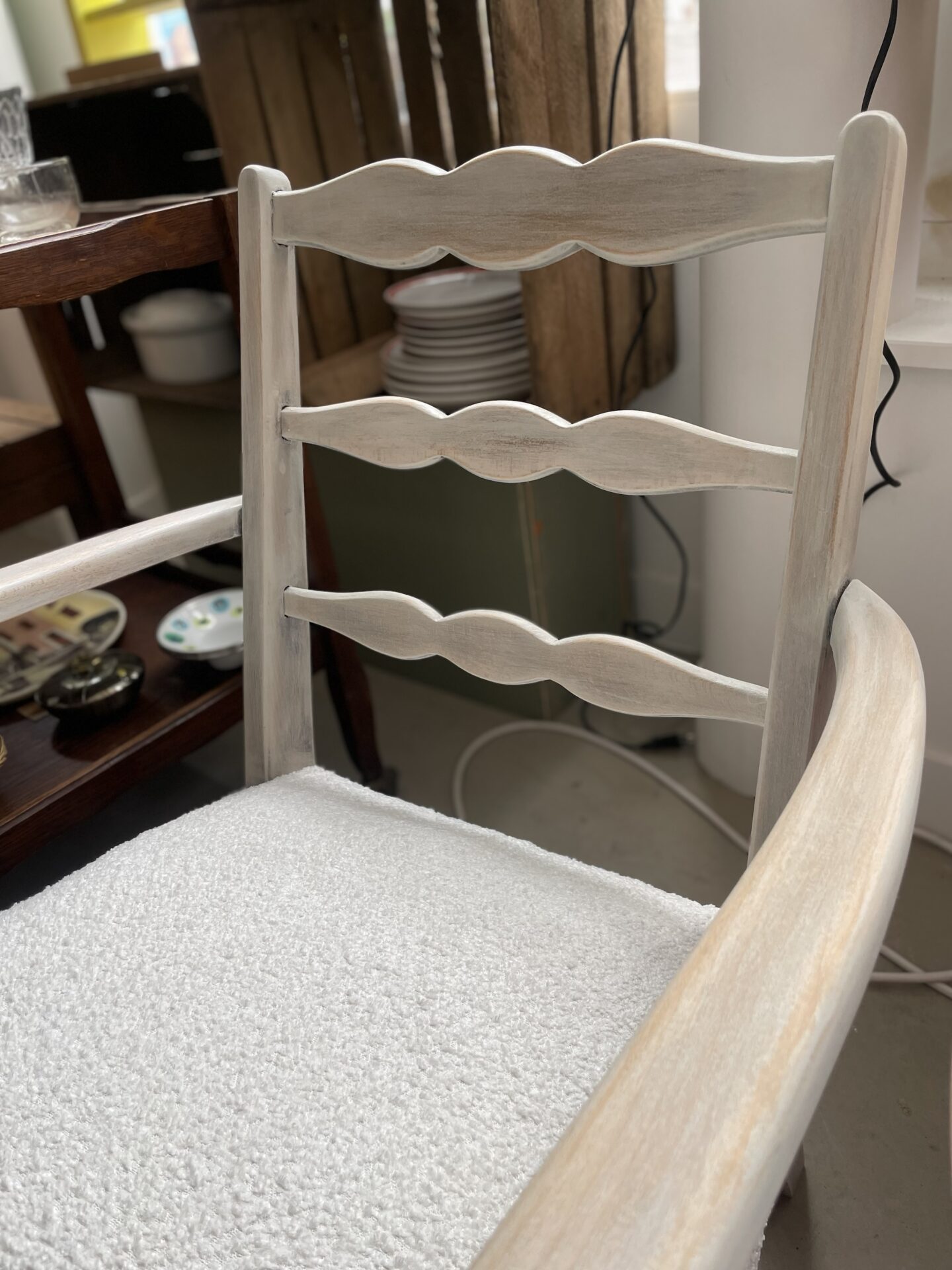 Fauteuil ancien revisité – Image 12